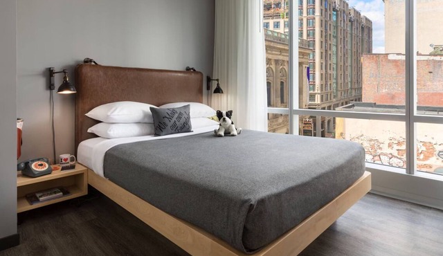 Moxy Boston Downtown, 3 Queen Rooms, Pet-Friendly and Steps from Boston Culture!