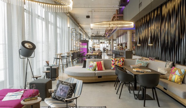 Moxy Glasgow Merchant City
