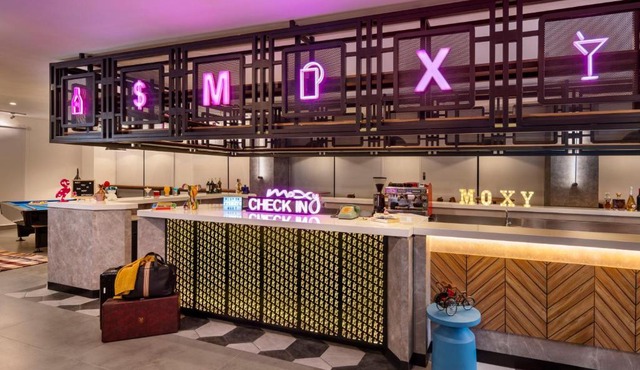 Moxy Solo