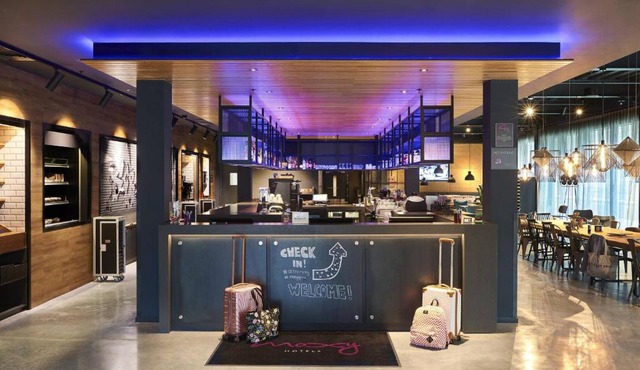 Moxy York