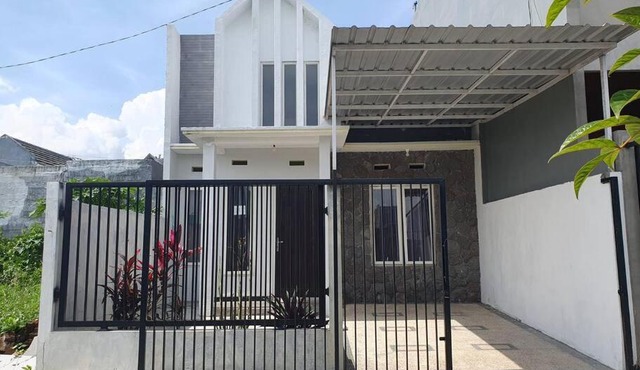 MP Homestay Wijaya Kusuma C13