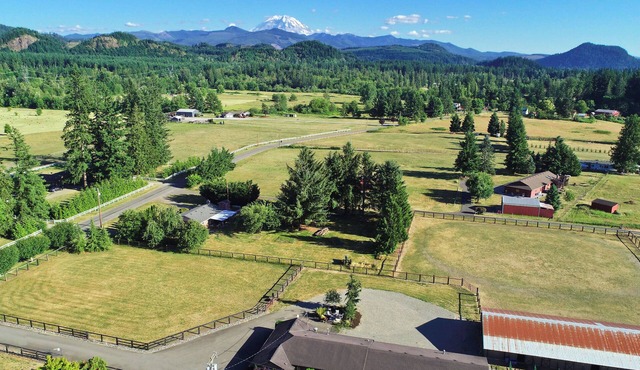 Mt Rainier & Crystal Mt is your back yard in the Town of Enumclaw