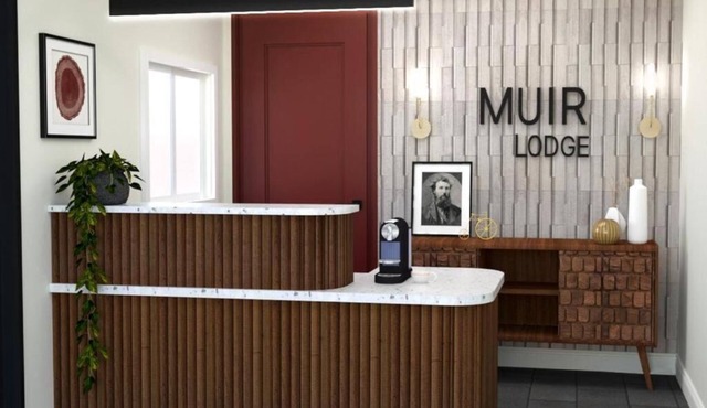 Muir Lodge Motel
