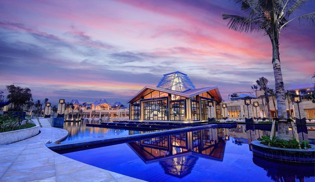 Mulia Resort