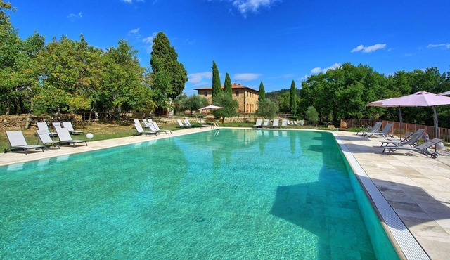 Mulignone 10 - Apartment with pool