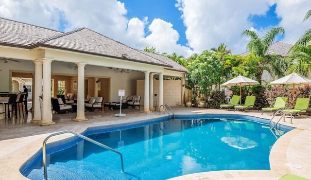 Mullins. St Peter. Stunning Villa. 5 minutes from Mullins Beach