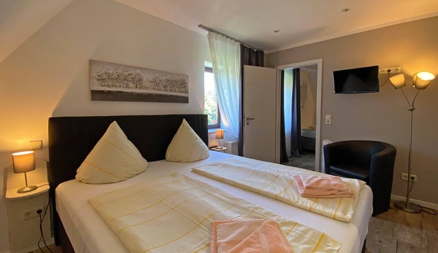 Multi-bed room for 4 guests with 30m² in Stolpen (295078)