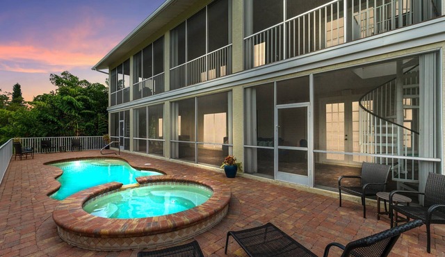 Multi Level Home with Elevator Pool Hot Tub Pool Table