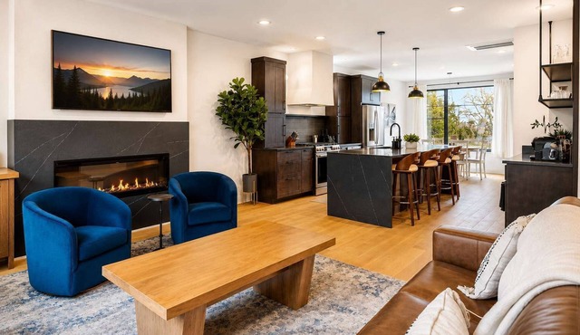 Multi-level home with hot tub and rooftop views
