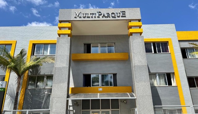 Multiparque Hplus Long Stay