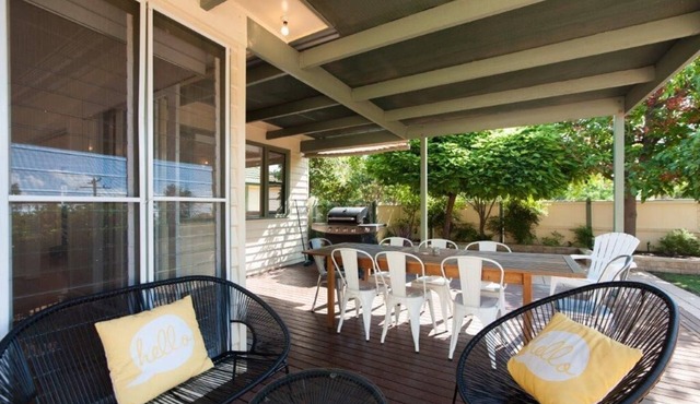Murray House - Echuca Holiday Homes