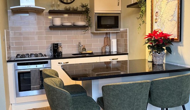 Murrayfield Spacious 2-bedroom apartment