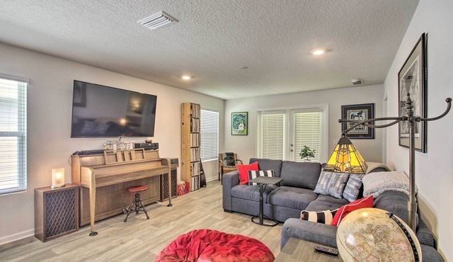 Musical Pensacola Home w/Fire Pit + Grill!