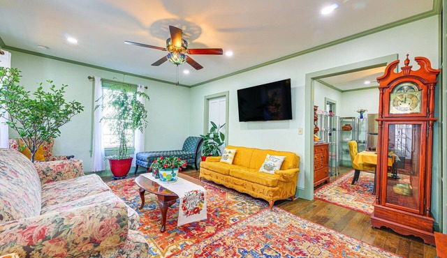 Must-See Okemo Mountain Resort- 1 private Room in a 3-bedroom house, Springfield