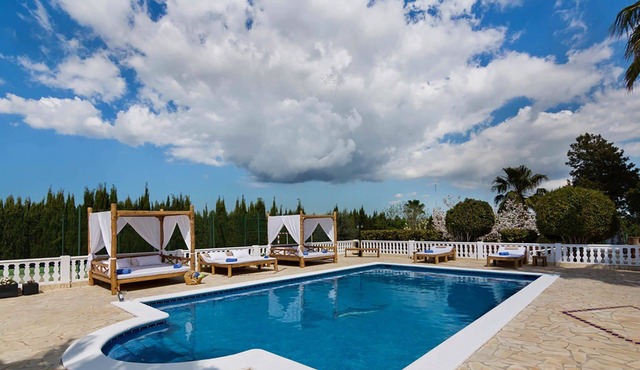 My Rental Homes - Villa Sabor with swimming pool, panoramic view and air conditioning