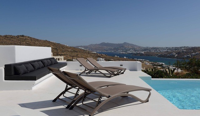 My Rental Homes - Villa Gazelia with terrace, private swimming pool and sea view