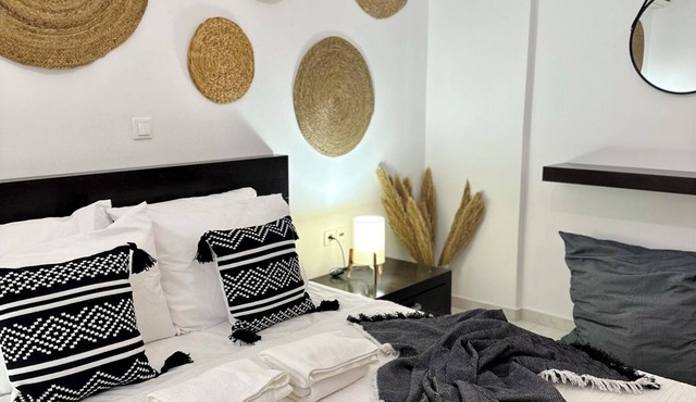 Mylos home
