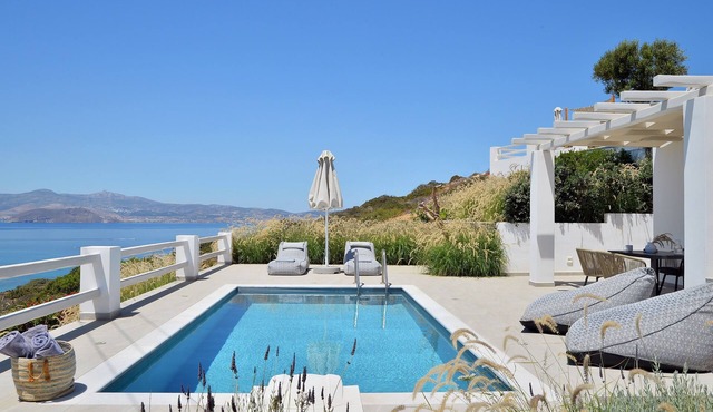 Mythology Naxos Villas & Suites
