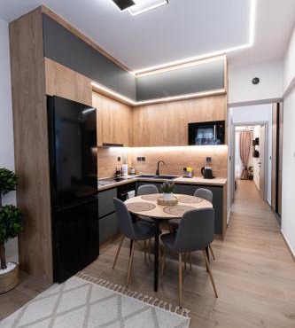 Nadia studio 1