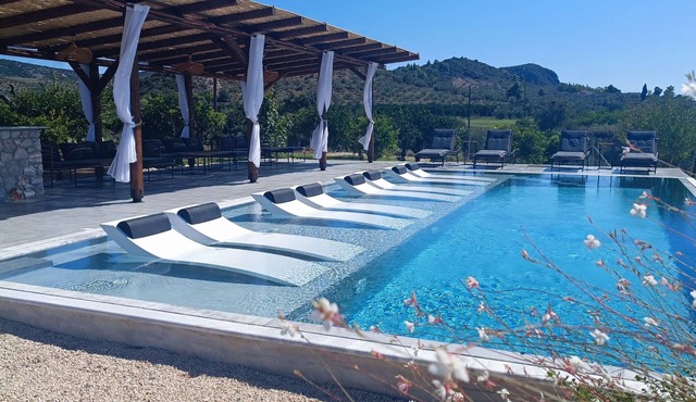 Nafplio Lodge. Tiny villa 1