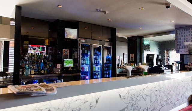Nags Head Hotel