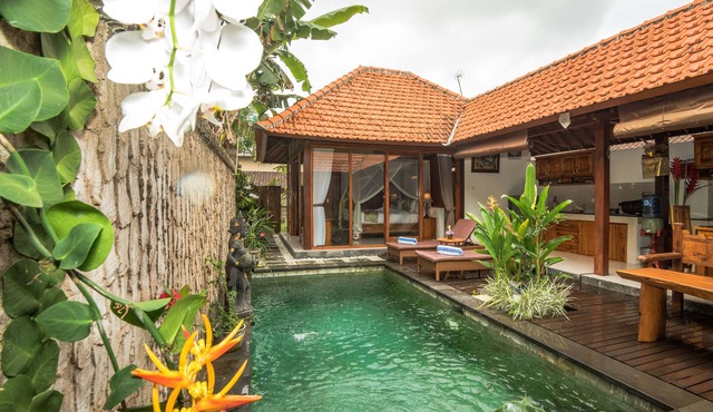 Naja Private Villa