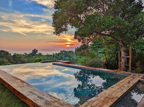 Nakabalo Guesthouse & Restaurant