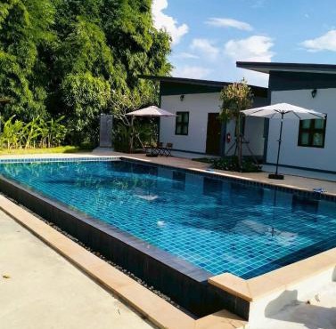 Nan poolvilla