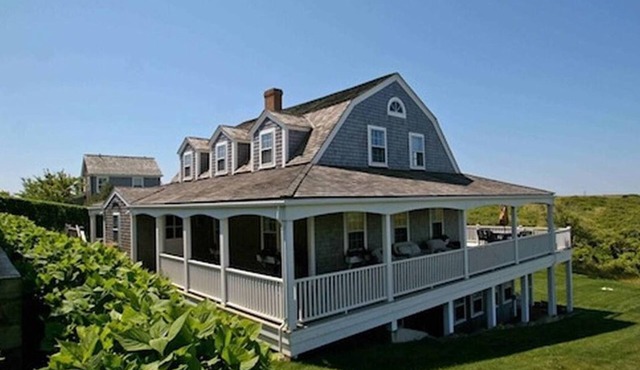 Nantucket Classic! 5 Bed/4 Bath Sconset Beach-Golf-Lighthouse
