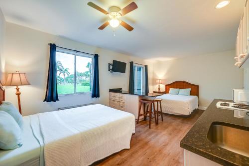Naples Studio Near Everglades w/Marina Access