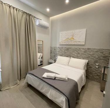 Naptown Rooms