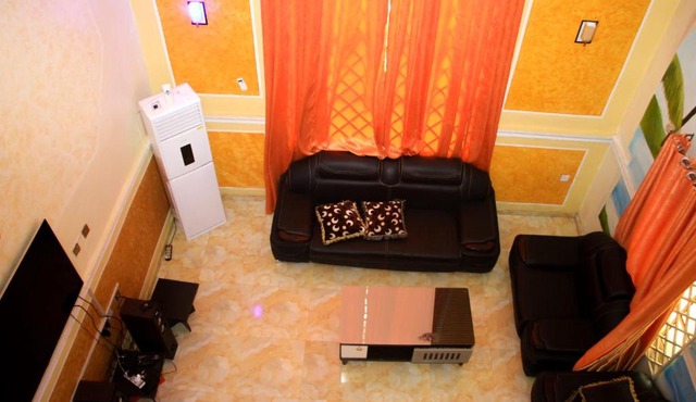Natabobo's Apartment