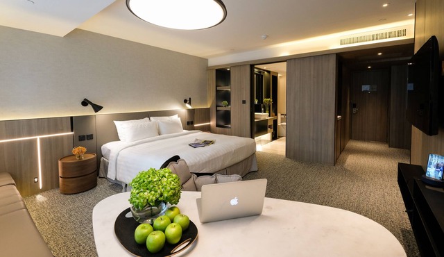 Nathan Hotel