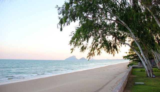 Natien Beach Villa