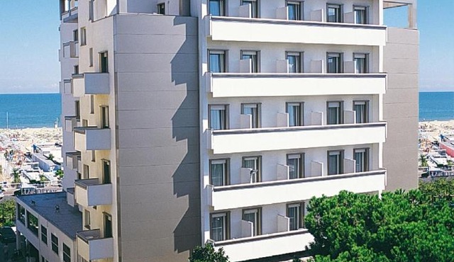 National Hotel