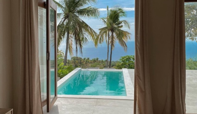 Native Villa with Pool at Kalumo Lodge