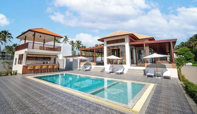 Natural Beach Resort