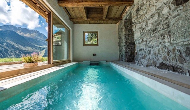 Natural Stone Chalet with Great Atmosphere