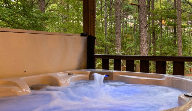 Nature's Edge Resort | Pondside Retreat