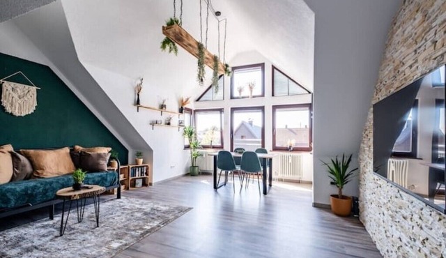 Nature Terminal Apartment - Emma Matratze & Waiputv