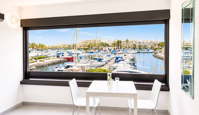 Naturiste Cap d'Agde Port Vénus 113