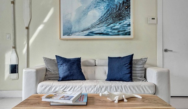 Nautilus Suite 2BD/2BA Miami Beach Villa Monaco