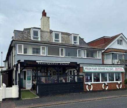 Navigator Hotel