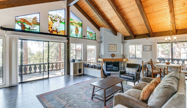 Near Skiing & Beach Access: South Lake Tahoe Cabin
