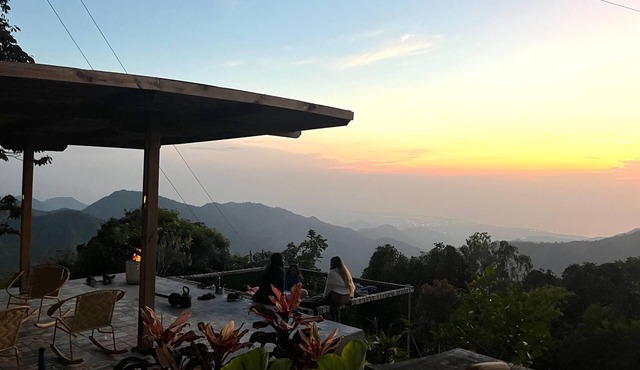 Nebula · Mountain Ecolodge near Minca