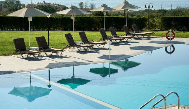 Nefeli Hotel