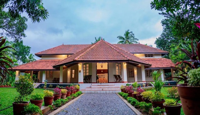 Nellari Heritage Bungalow