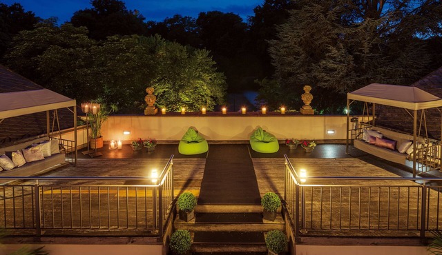 Nells Park Hotel