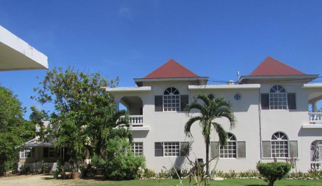 Nelsons Retreat