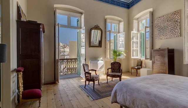 Neoclassical appartment in the historical center of Ermoupolis - Syros